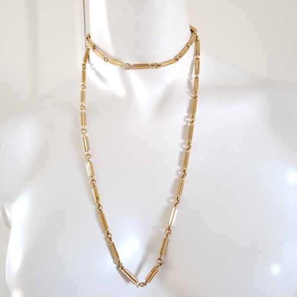 Monet Jewelry - Host Pick •MONET vintage necklace